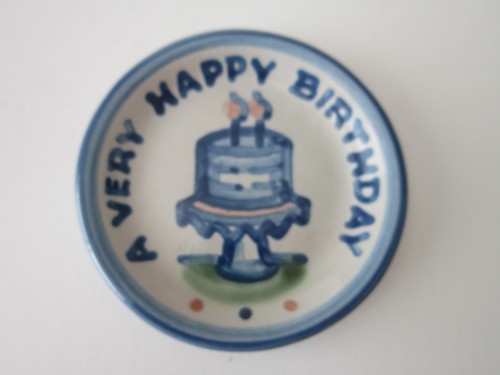 MA HADLEY Keramik ZWEI KERZEN GEBURTSTAGSTORTE 4" Schmuck Schale UNTERSETZER Steinzeug - Bild 1 von 2