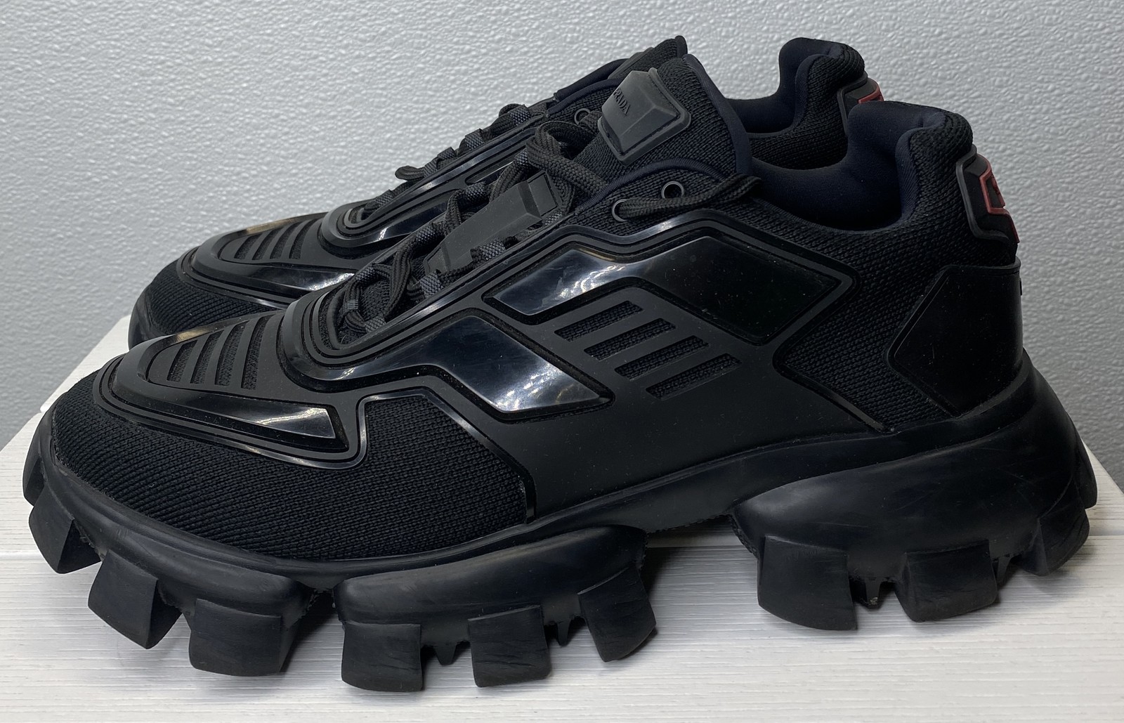 Prada Cloudbust Thunder Knit Sneakers Men US 10.5 Prada Size 10 Black *PREOWNED* thumbnail 4