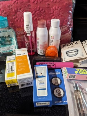 Ulta Beauty 16 Piece & Terry Floral Bag w/Fragrance, SPF, Primer, Mascara & More