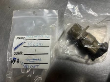 MS3100F183S Mouser Amphenol Circular Connector MS3100F18-3S  106291