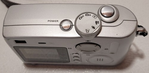 Creative PC-CAM 900 PD1200 Digital Camera 3.1MP 4X Digital Zoom - Picture 5 of 6
