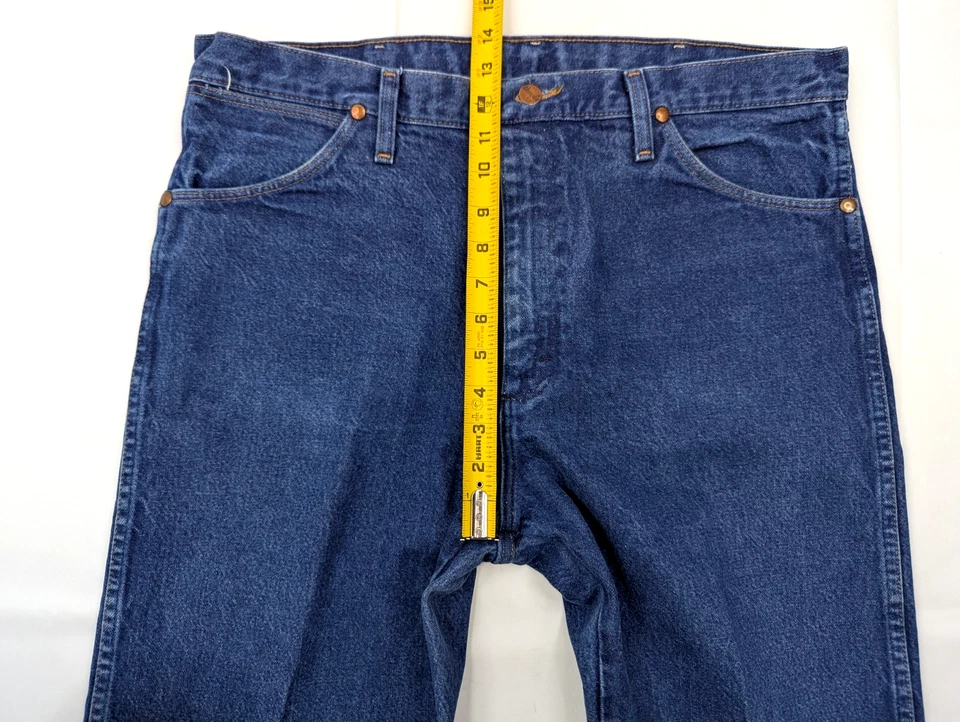 Vtg Wrangler Cowboy Cut Western Jeans, Men 36x34 (True 36x33.5) Blue - 13MWZPW - Image 4 of 4