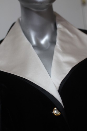 Vintage Escada Couture TuexedoVelvet formelles Kleid aus Seide abnehmbare Manschetten & Kragen - Bild 8 von 9