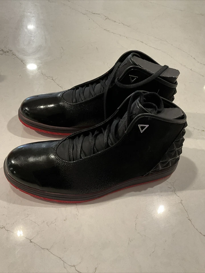 Talla 14- Jordan Instigator Negro Gimnasio Rojo Foto 4 de 4