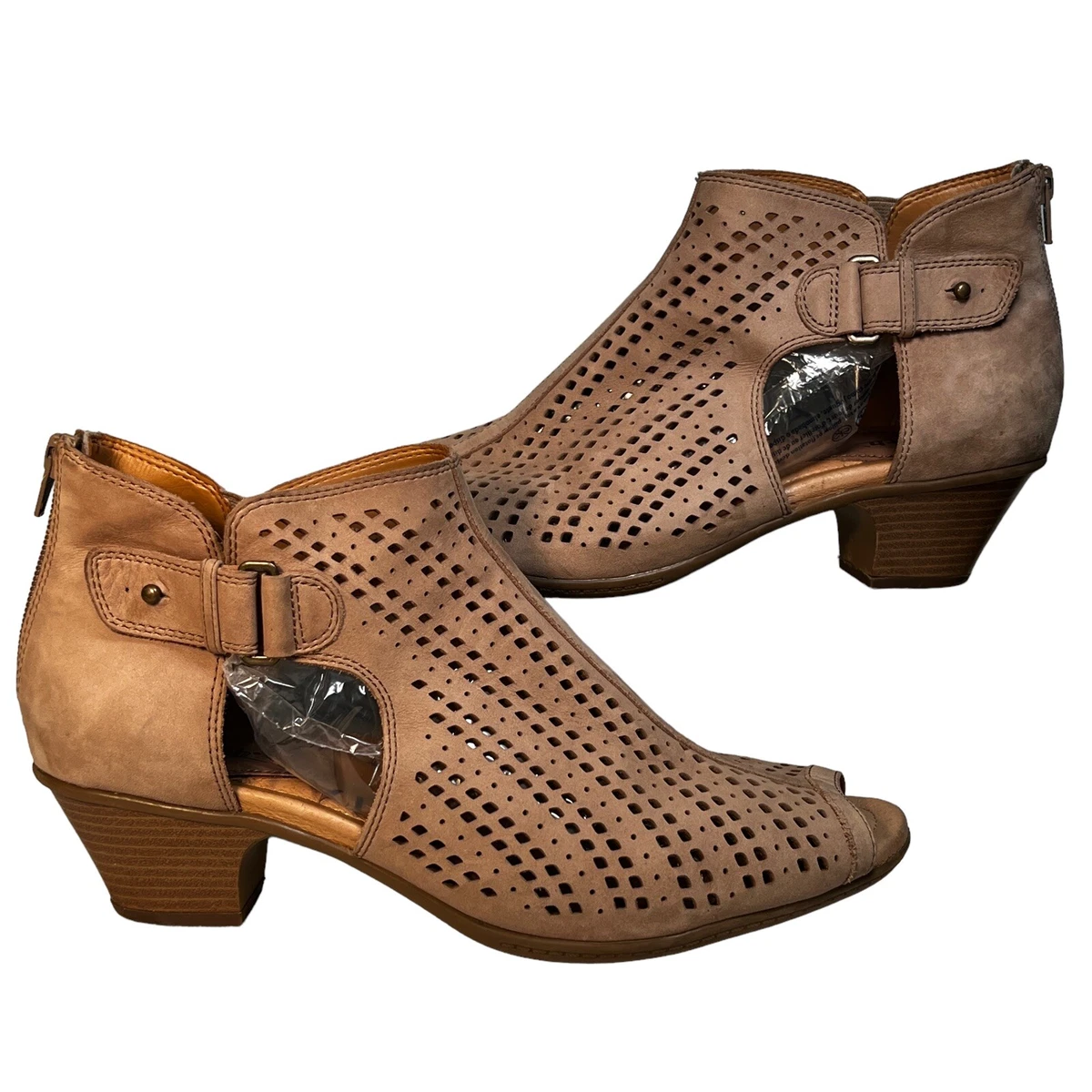 Earth Keri Nubuck Suede Leather Perforated Peep Toe Ankle Bootie 12 Taupe Tan