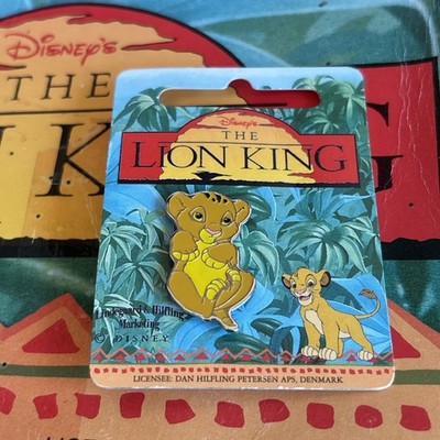 Disney König der Löwen Baby Simba liegend auf dem Rücken Pin Rarität