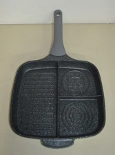 Cooker King Nonstick Divided Pan for Stove Top 3 Sections Kitty Cat