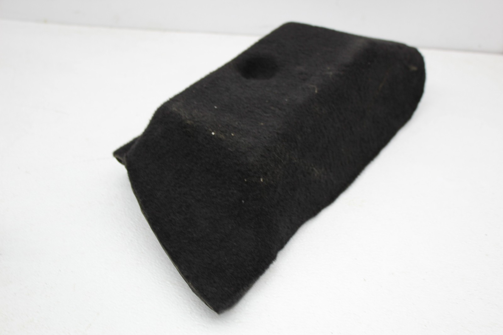 99-01 FERRARI 456 M REAR BACK TRUNK LEFT TAIL LIGHT CARPET PANEL