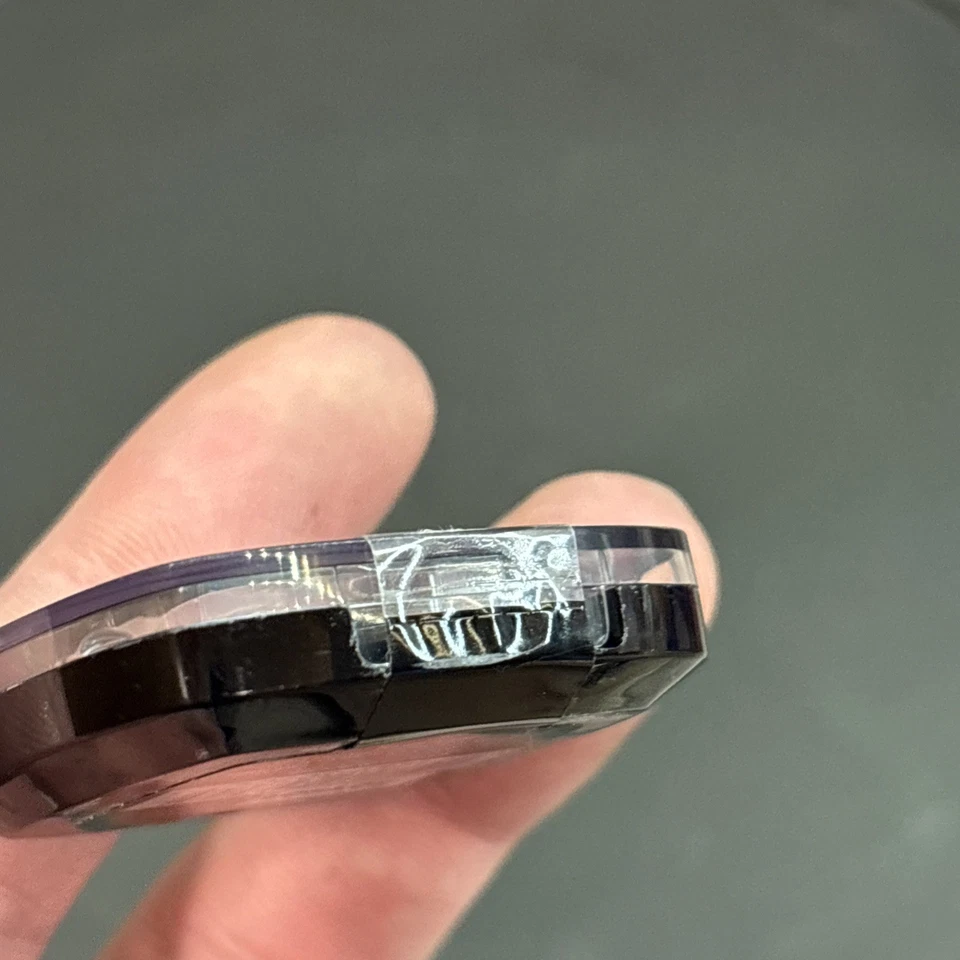 L'Oreal Colour Riche Eyeshadow, (210 Argentic) 0.12 Oz New / Sealed - Image 4 of 4