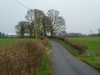 Foto A3 Sunbank Lane, Ringway, Cheshire Thorns Green Manchester Airport c2011