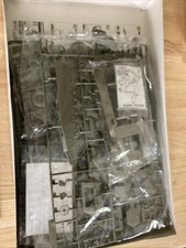 German Sd.Kfz Pz.Kpfw.VI Tiger Ausf.E Vintage Model Kit