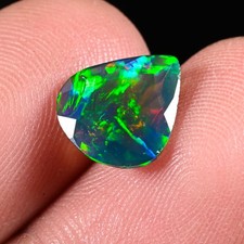 1.45 CT Natural Ethiopian Faceted Opal Multi Fire Loose Gemstone Cabochon