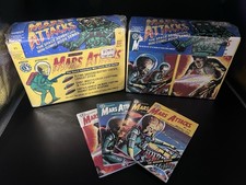 Stan Lee Swings the Mighty Typewriter of Doom on Mars Attacks Promo Card 16