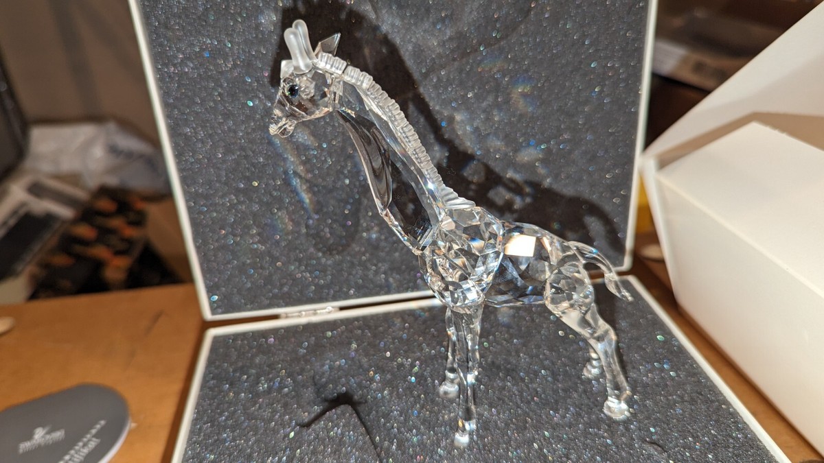 Swarovski Silver Crystal Figurine w/Box & COA Baby Giraffe #236717