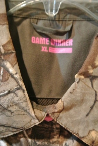 Women's XL Game Winner long sleeve camo button down hunting shirt - Picture 2 of 3
