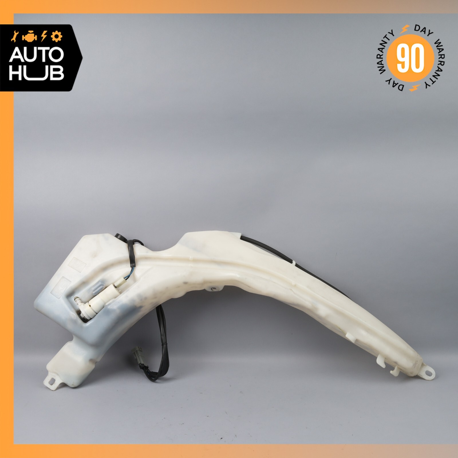 02-07 Maserati Spyder 4200 M138 Headlight Windshield Washer Bottle Tank OEM 61k