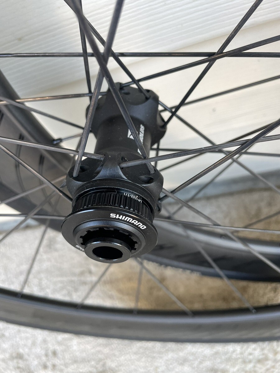 Reynolds Strike 62mm Carbon Road Wheelset. Disc centerlock Reynolds Strike 62mm Carbon Road Wheelset. Disc centerlock