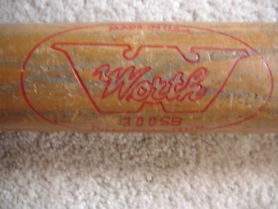BATTE SOFTBALL WORTH Vintage FABRIQUÉ AUX ÉTATS-UNIS MODÈLE