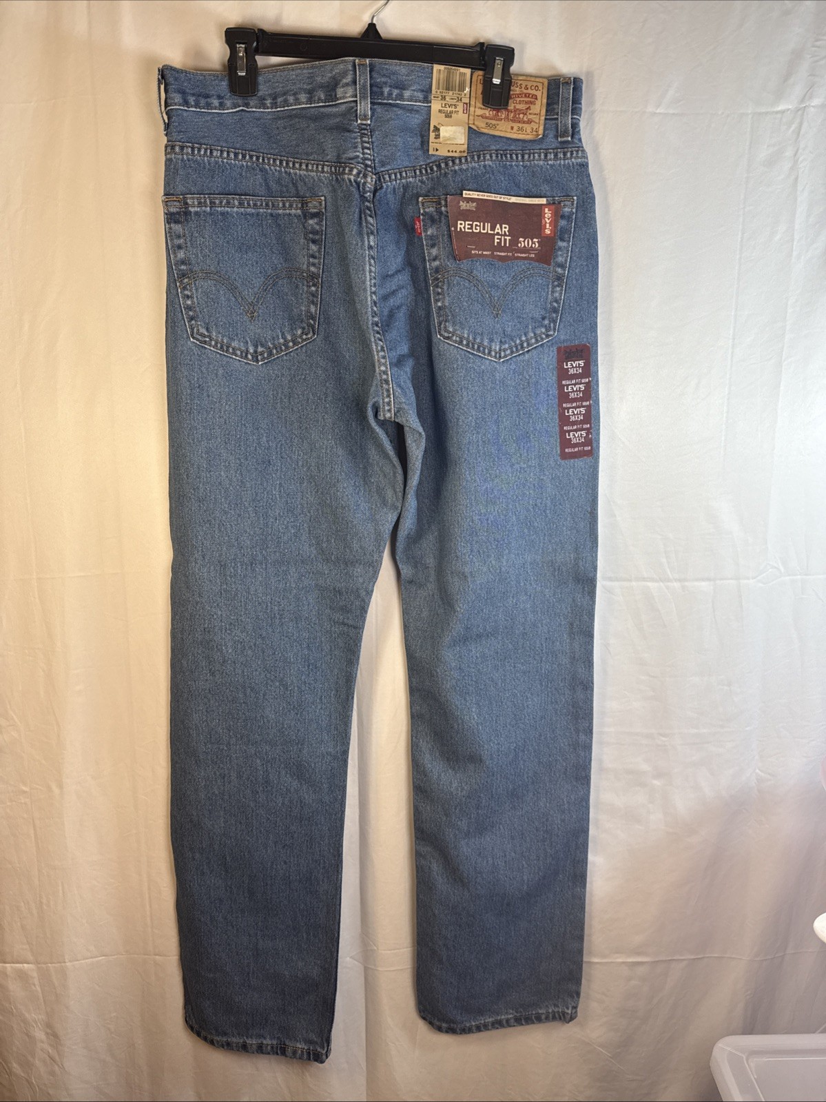 Levi's 505 Men's Regular Fit Jean, 36Wx34L - Medium Stonewash NWT image 5