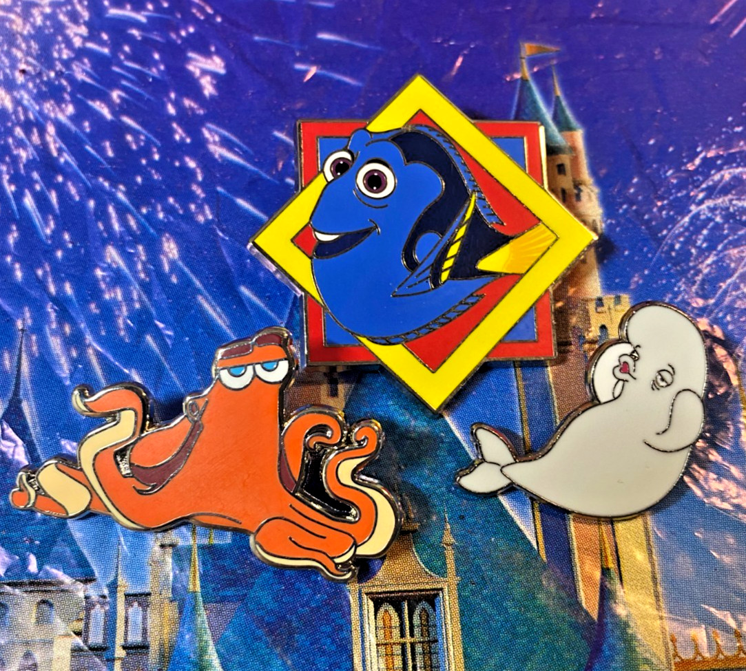 🐠 Finding Nemo 3 Pin Set - Beluga Whale, Hank Octopus, Finding Dory Booster Pin
