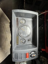 Compteur Mercedes MB100