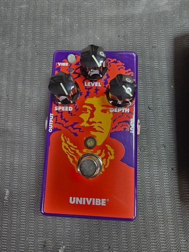 MXR JHM3 Jimi Hendrix Signature UniVibe - Picture 2 of 3