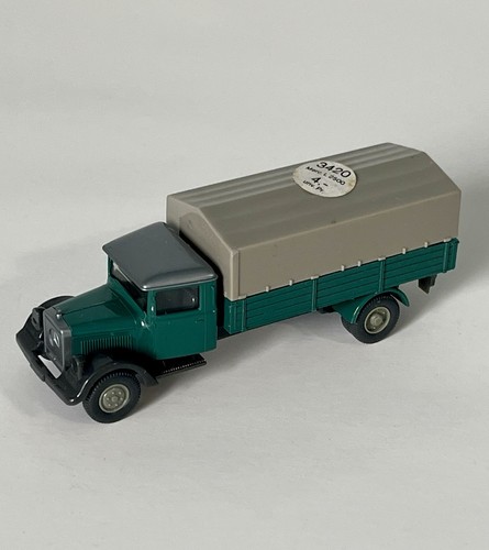 WIKING Mercedes Benz L 2500 - 3420 green H0 1:87.