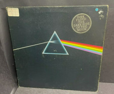 Pink Floyd - Dark Side of the Moon 12" vinyl LP - UK Harvest SHVL804