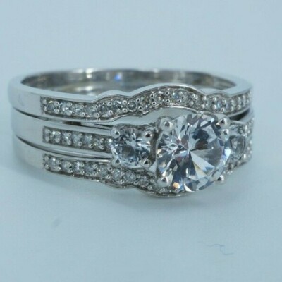 10K White Gold White sapphire Diamond Engagement Ring!