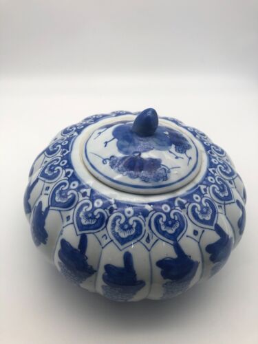 Vintage Chinese Large Blue & White Ginger Jar With Lid Pumpkin Shaped