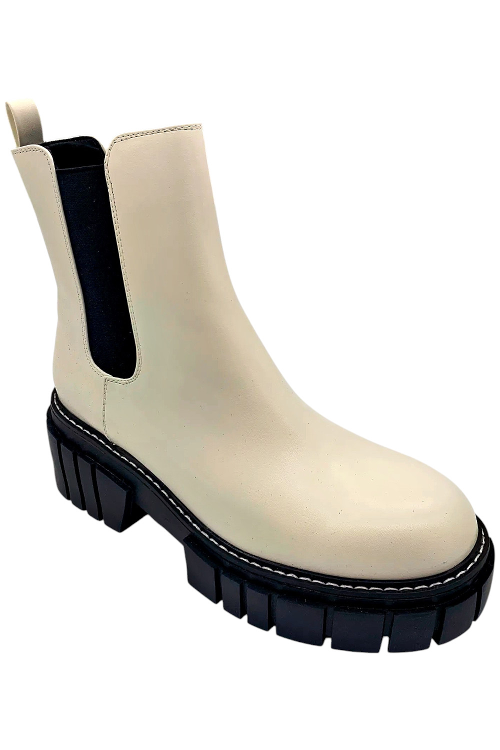 Madden Girl Pheobee 6990₽