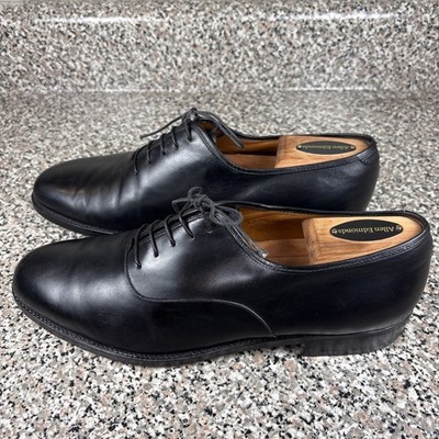 Salvatore Ferragamo Black Plain Toe Oxfords Made in Italy  display picture 2