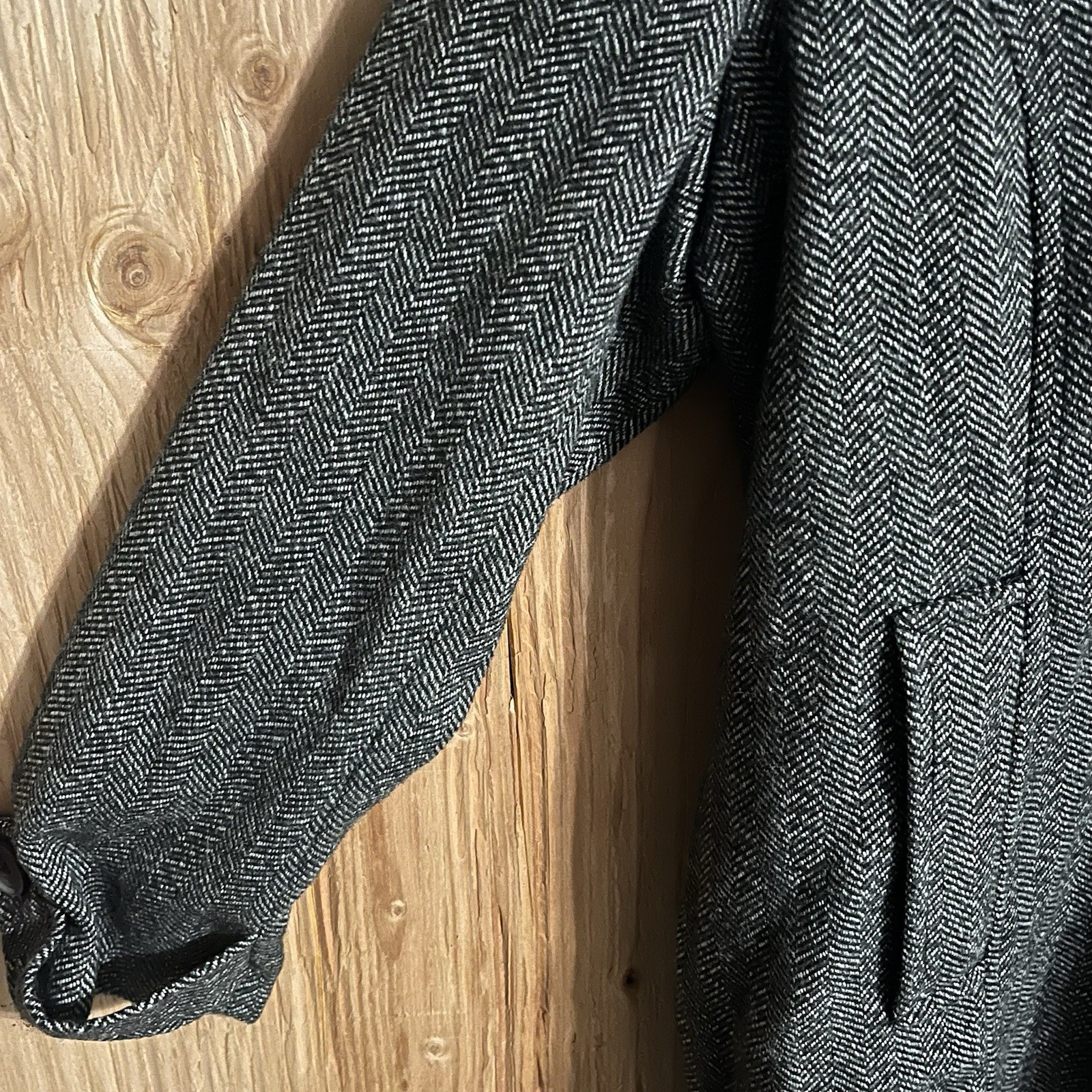 Black/Gray Herringbone Pattern Jacket - St. John’… - image 3