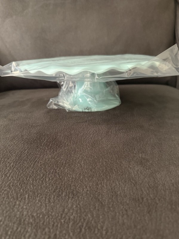 Susie Cakes Cake Stand Plate Robin Egg Blue, Scalloped Edge, Melamine 10" New