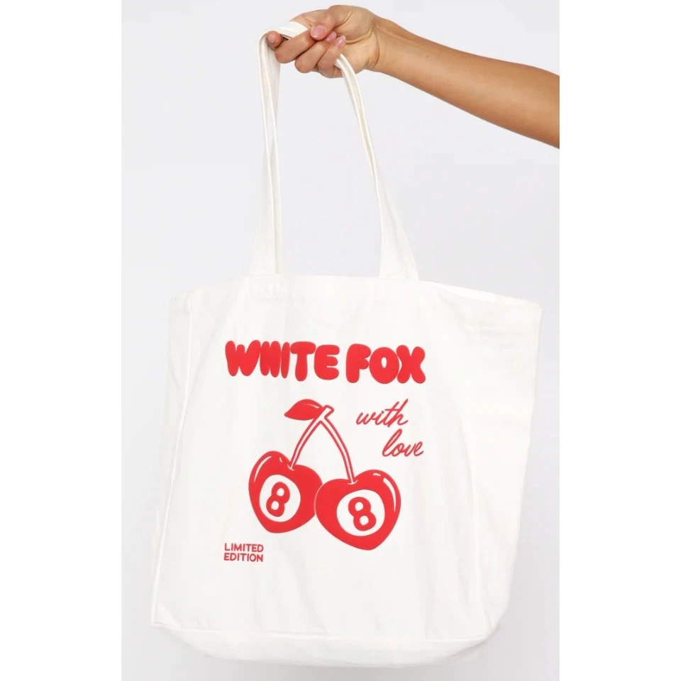 NWT White Fox With Love In The Moment Tote Bag White Red - Image 4 of 4
