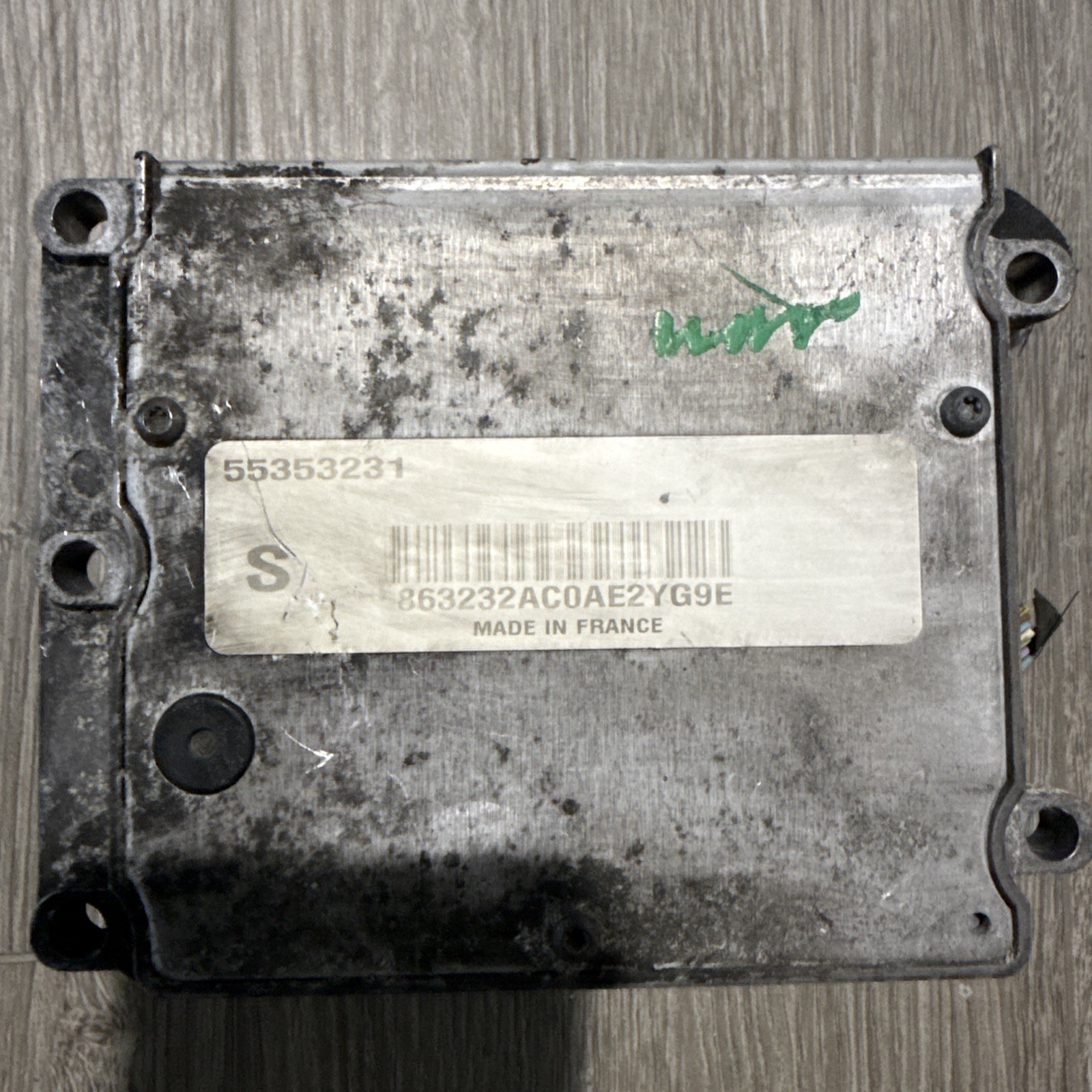 2003-2006 Saab 9-3 2.0 Turbo ECU ECM PCM Engine Computer Module 55353231