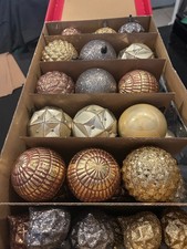    Holiday Time 100 Count Shatterproof Ornaments Gold Bronze Silver NIB 13x18