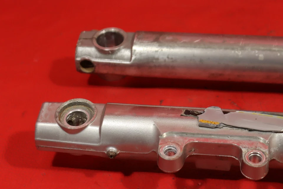 2005 HARLEY-DAVIDSON DYNA LOW RIDER FXDL EFI FXDLI FRONT FORKS L&R FORK SET STR8 - Image 2 of 4