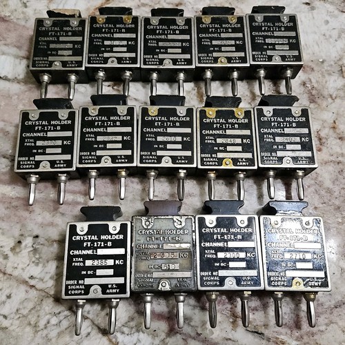 14 cristaux pour radio amateur FT-171-B Signal Corps
