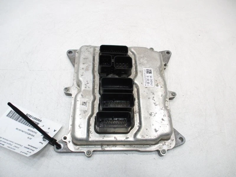 Caja de control del motor BMW 320i 2014-2018 Foto 4 de 4