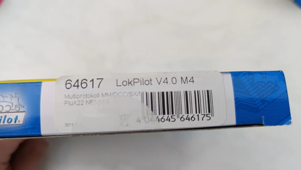 ESU 64617 LokPilot V4.0 M4 MM/DCC/SX, PluX22 NEM658, Digitaldecoder NEU & OVP - Bild 2 von 3