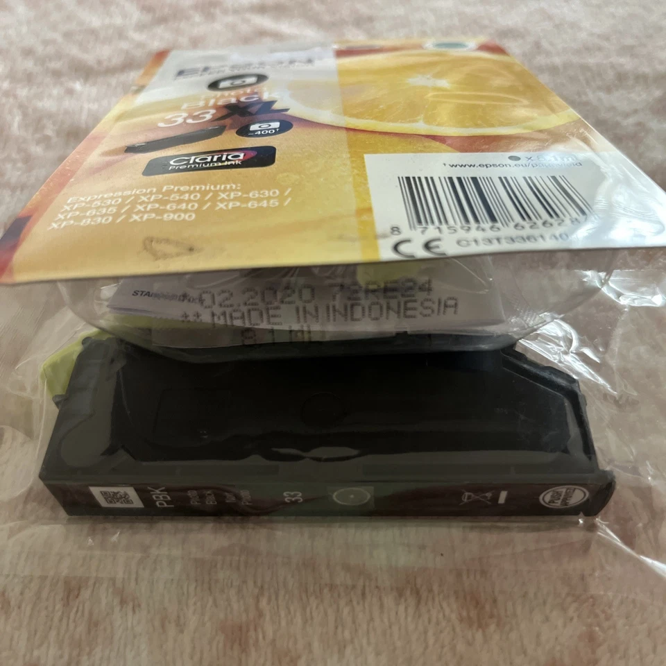 2 x EPSON 33XL Photo Black ink Cartridge C13T33614012 (dated 02 2020) - Image 4 of 4