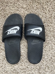 mens nike sandals size 10