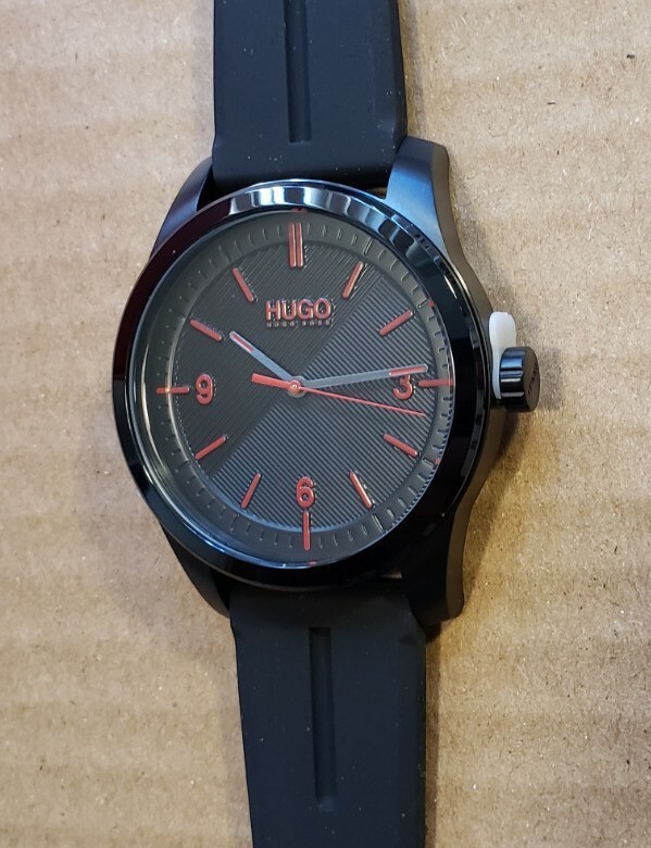 hugo create watch