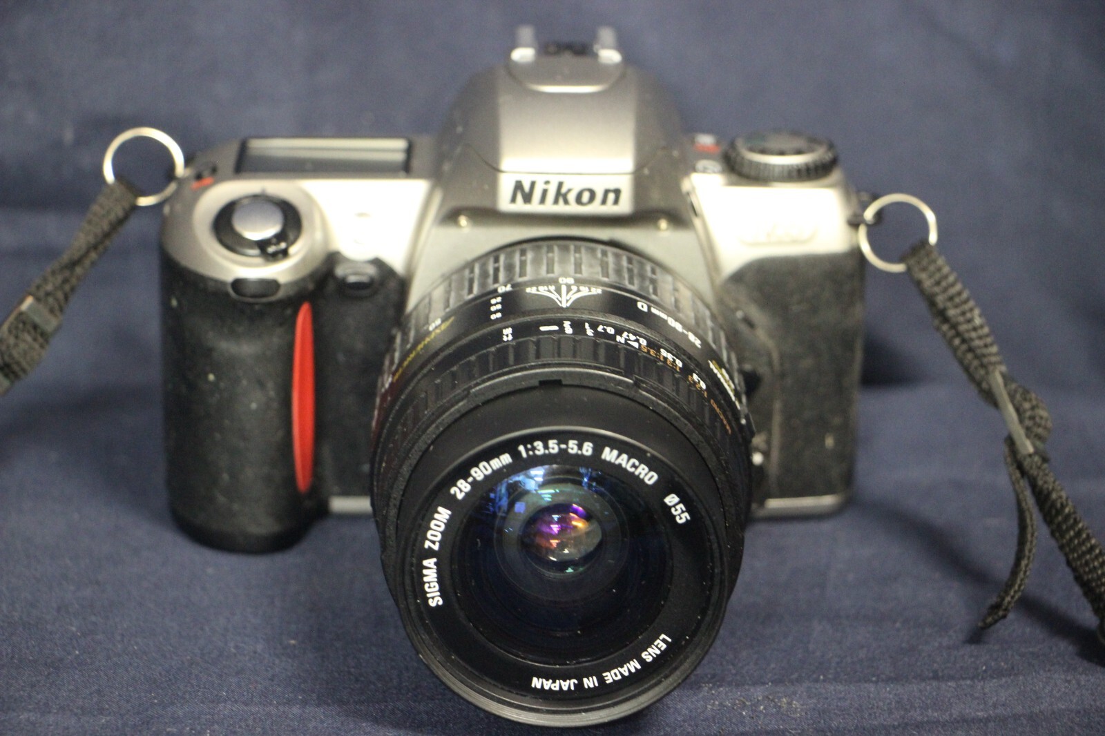 Nikon N65 35mm SLR Film Camera Body Only w/ Sigma Lens 2890mm