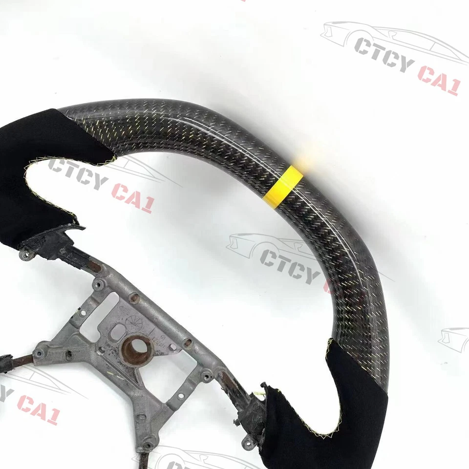 Volante de fibra de carbono real personalizado con alambre para Ford Mustang 1999-2004 Foto 4 de 4