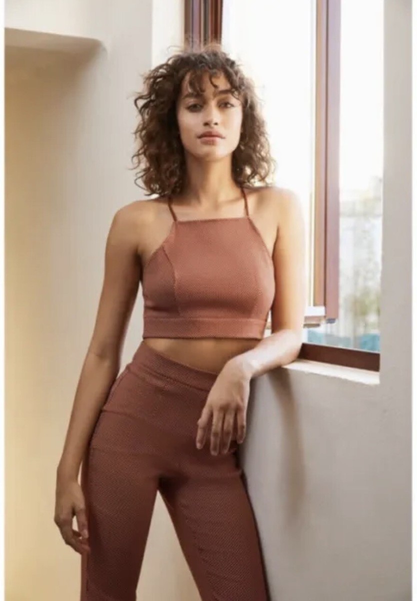 URBAN OUTFITTERS クロップセーターXS BDG Valeria Cropped V-Neck Sweater | Urban Outfitters