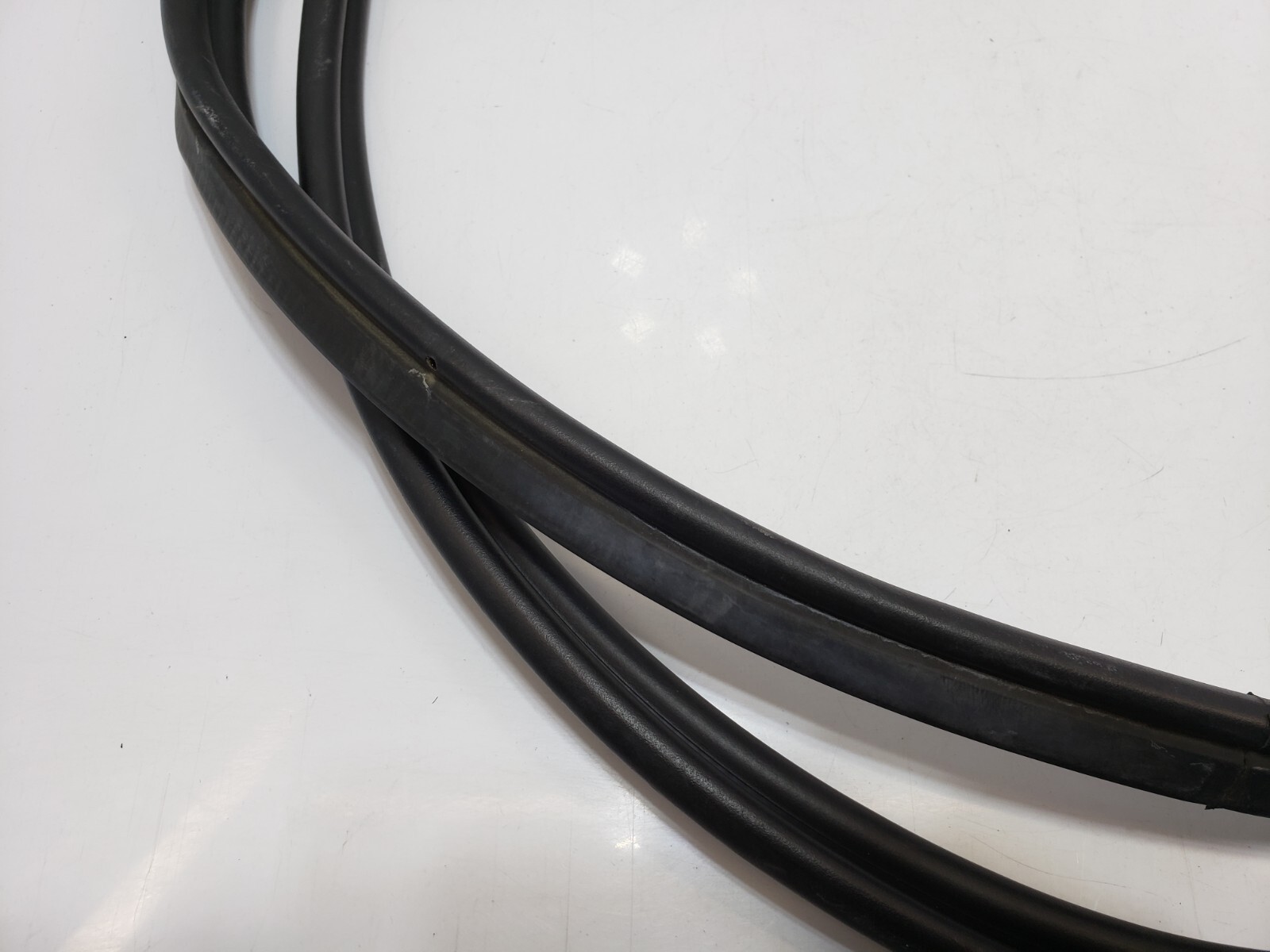 ✅ 2010-2014 OEM Rolls Royce Ghost RR4 Rear Trunk Lid Liftgate Weather Strip Seal