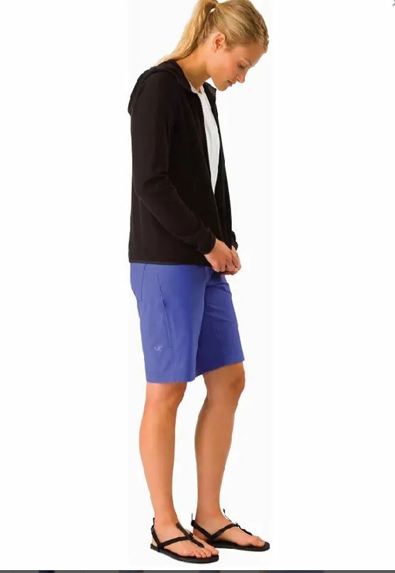 Pantaloncini corti donna Arc'teryx Arcteryx 10 5" Creston nuovi con etichette stile: 23014 colore: Iolite