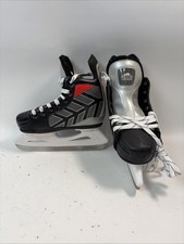 Lake Placid Wizard 400 Hockey Skates, Youth Size 13-3